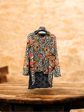 ApolloBlack Lace Floral Leopard Button-Up Top